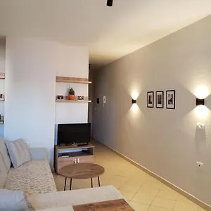 leones-apartament.albaniahotels.org/